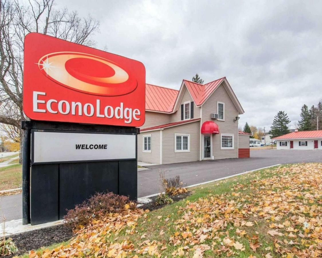 Econo Lodge Saint Albans Extérieur photo