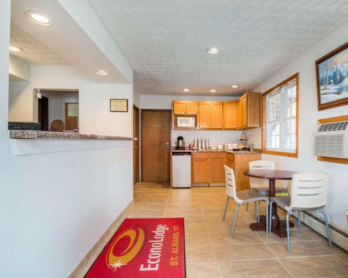 Econo Lodge Saint Albans Extérieur photo