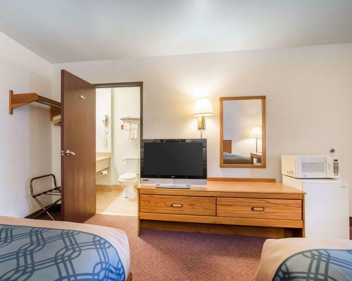 Econo Lodge Saint Albans Extérieur photo